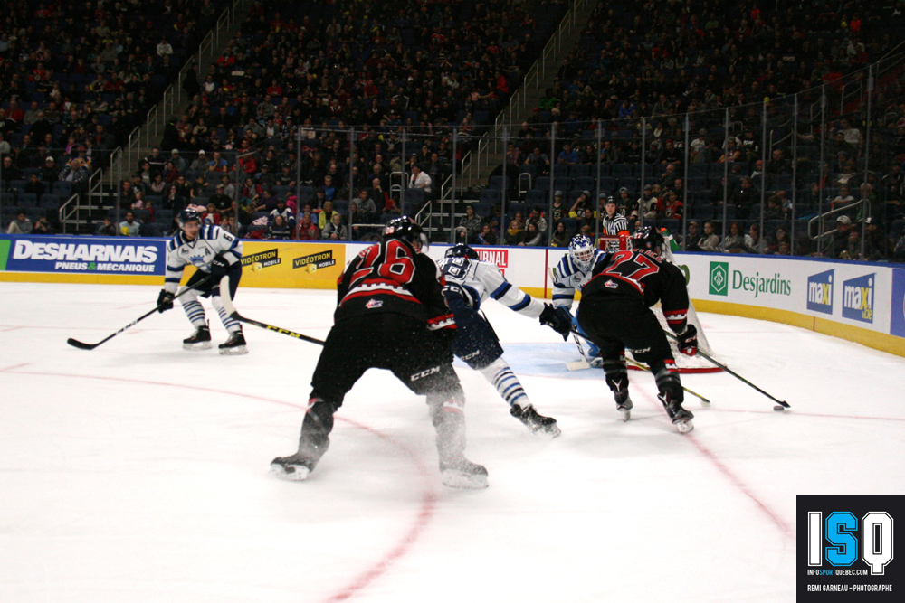 Victoire 3-2 des Remparts; Matthew Boucher sème l’hystérie !